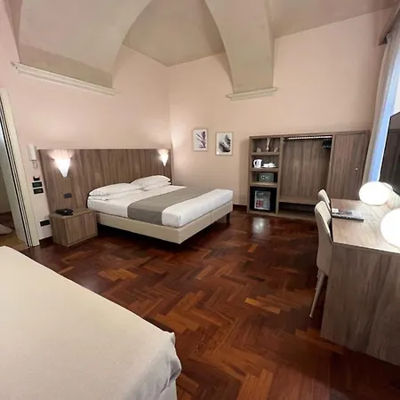 ホテル Boutique Antiche Mura