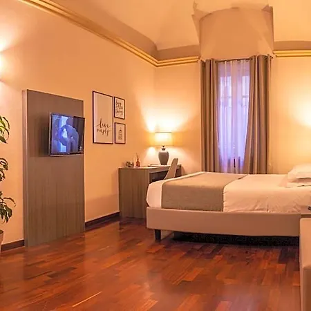 Boutique Antiche Mura 4*