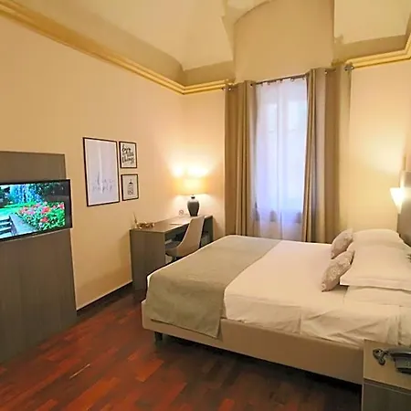 Boutique Antiche Mura Hotel Saluzzo