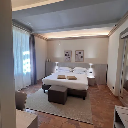Boutique Antiche Mura