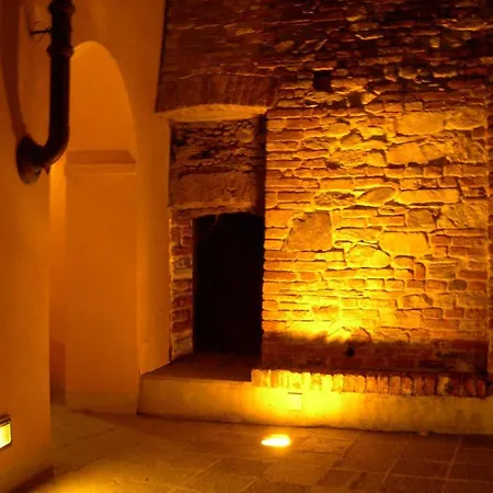 Boutique Antiche Mura 4* Saluzzo