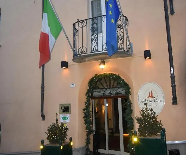 Hotel Boutique Antiche Mura 4*