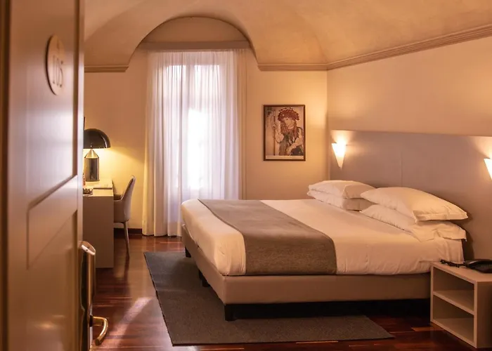 Boutique Antiche Mura 4*
