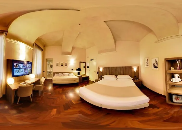 Hotel Boutique Antiche Mura 4*