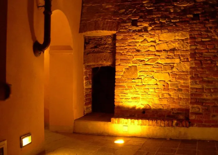 Boutique Antiche Mura 4* Saluzzo