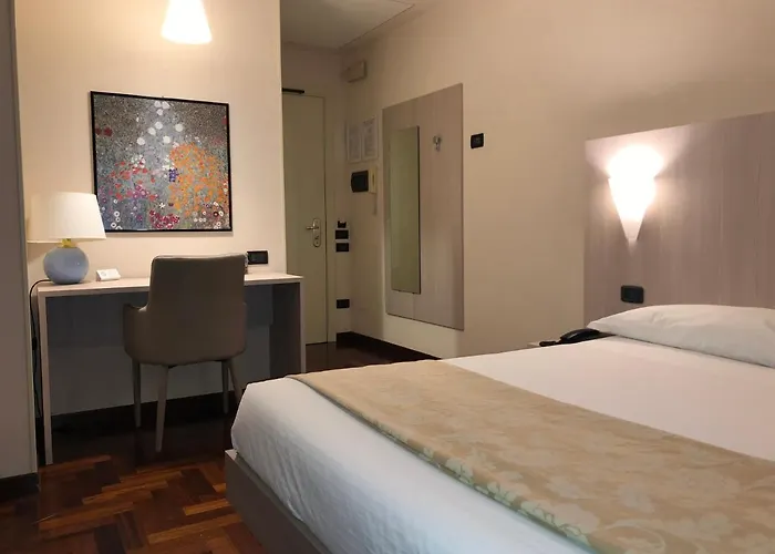 Boutique Antiche Mura 4* Saluzzo